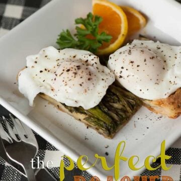 The perfect poached egg is a quick, easy and healthy method for making breakfast eggs.