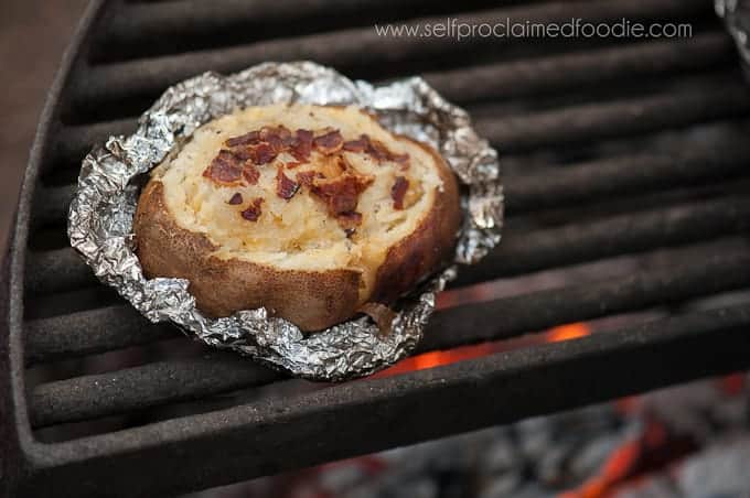 Baked potato deals campfire