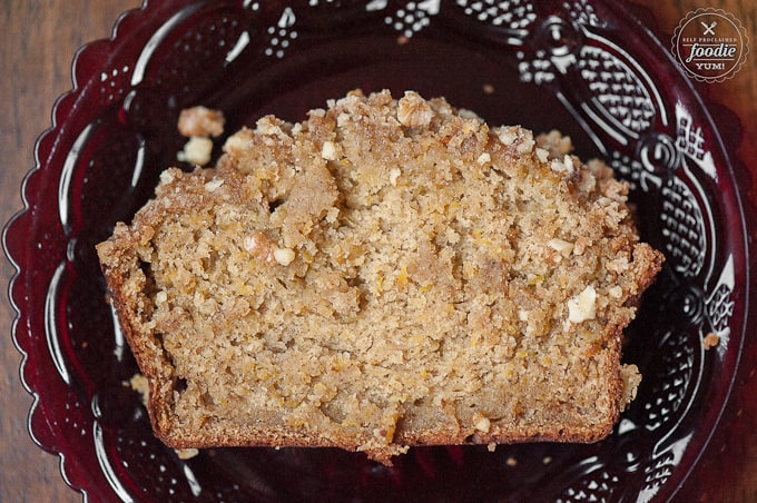 Pumpkin Banana Bread with Walnut Streusel is the most moist banana bread ever!