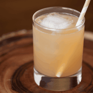 apple cider bourbon cocktail.