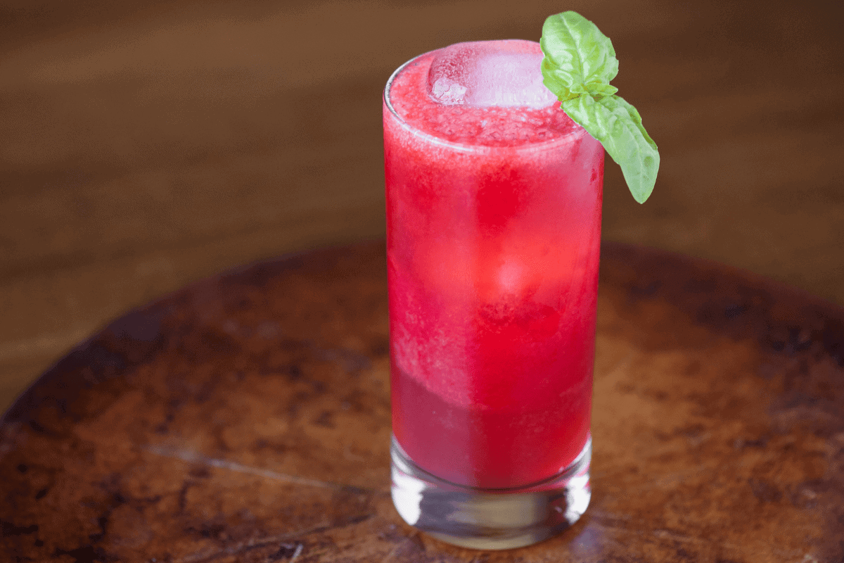 raspberry Moscow mule recipe.