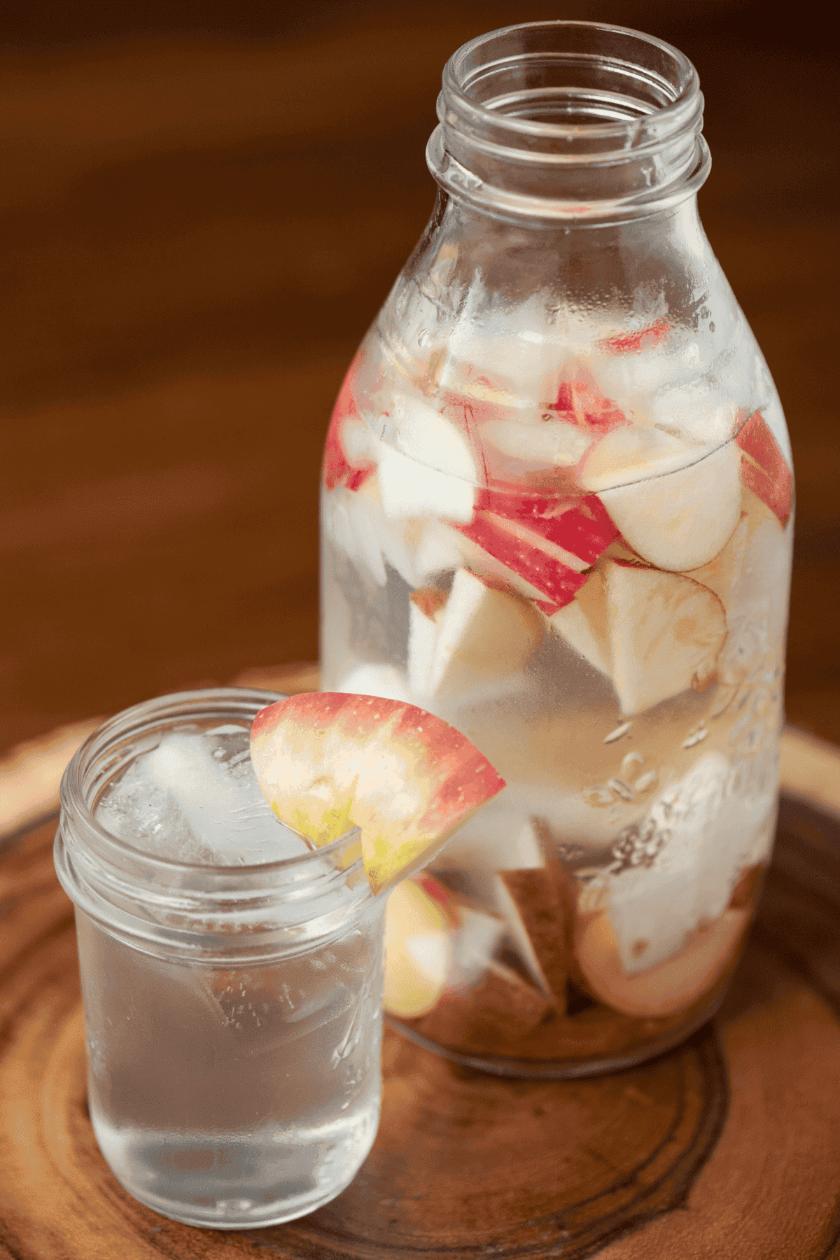 how to make autumn infused water.