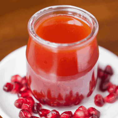 pomegranate vinaigrette recipe.