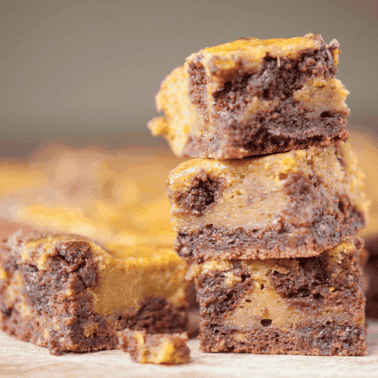 pumpkin swirl brownies.