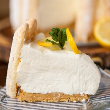 no bake lemon cheesecake with ladyfingers.