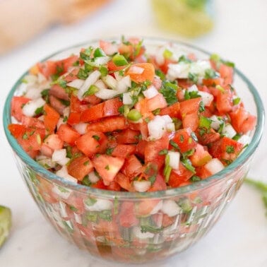 pico de gallo.