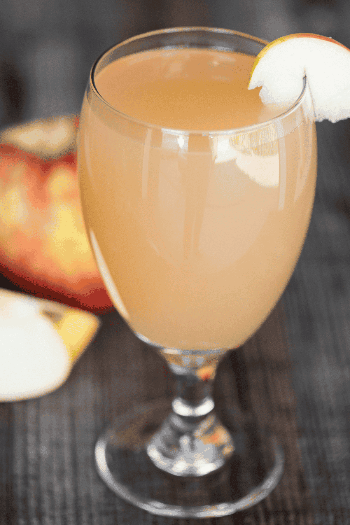 spiced apple prosecco cocktail.