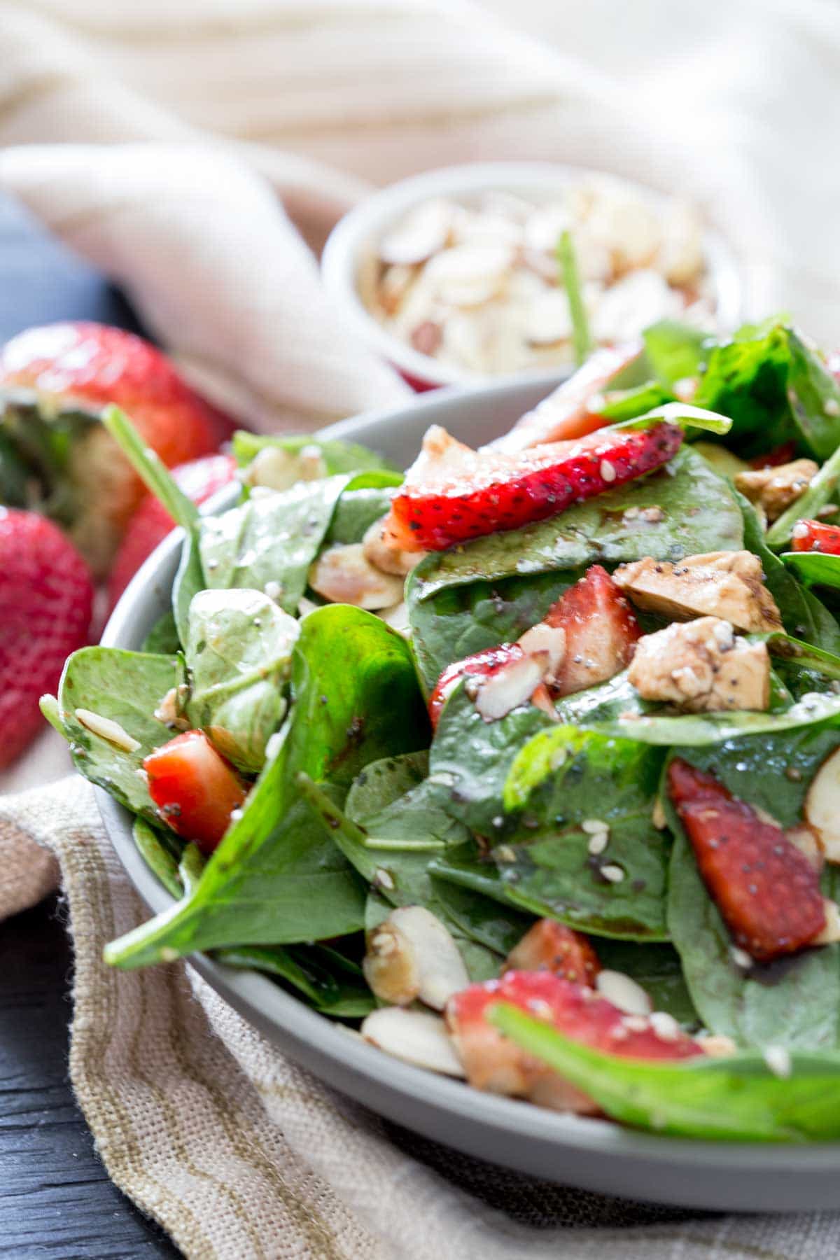Spinach Berry Salad | Eazy Peazy Mealz