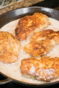 breaded chicken breasts with lemon wine butter sauce