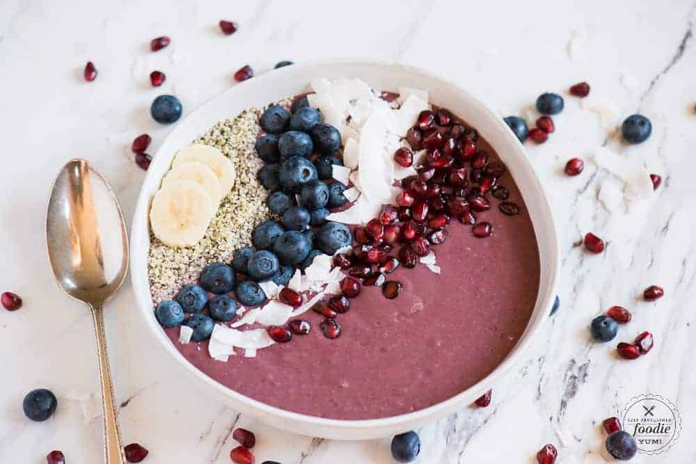 Healthy and Easy Acai Bowl Recipe - Self Proclaimed Foodie