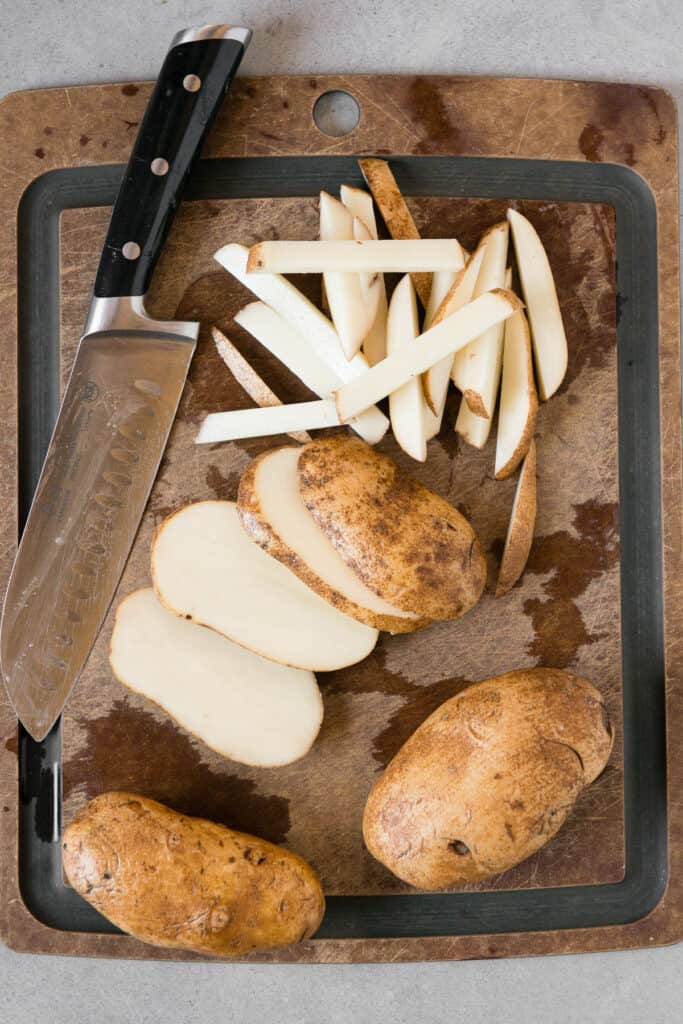how to cut russet potatoes to make french fries