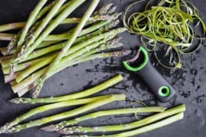 peeled asparagus