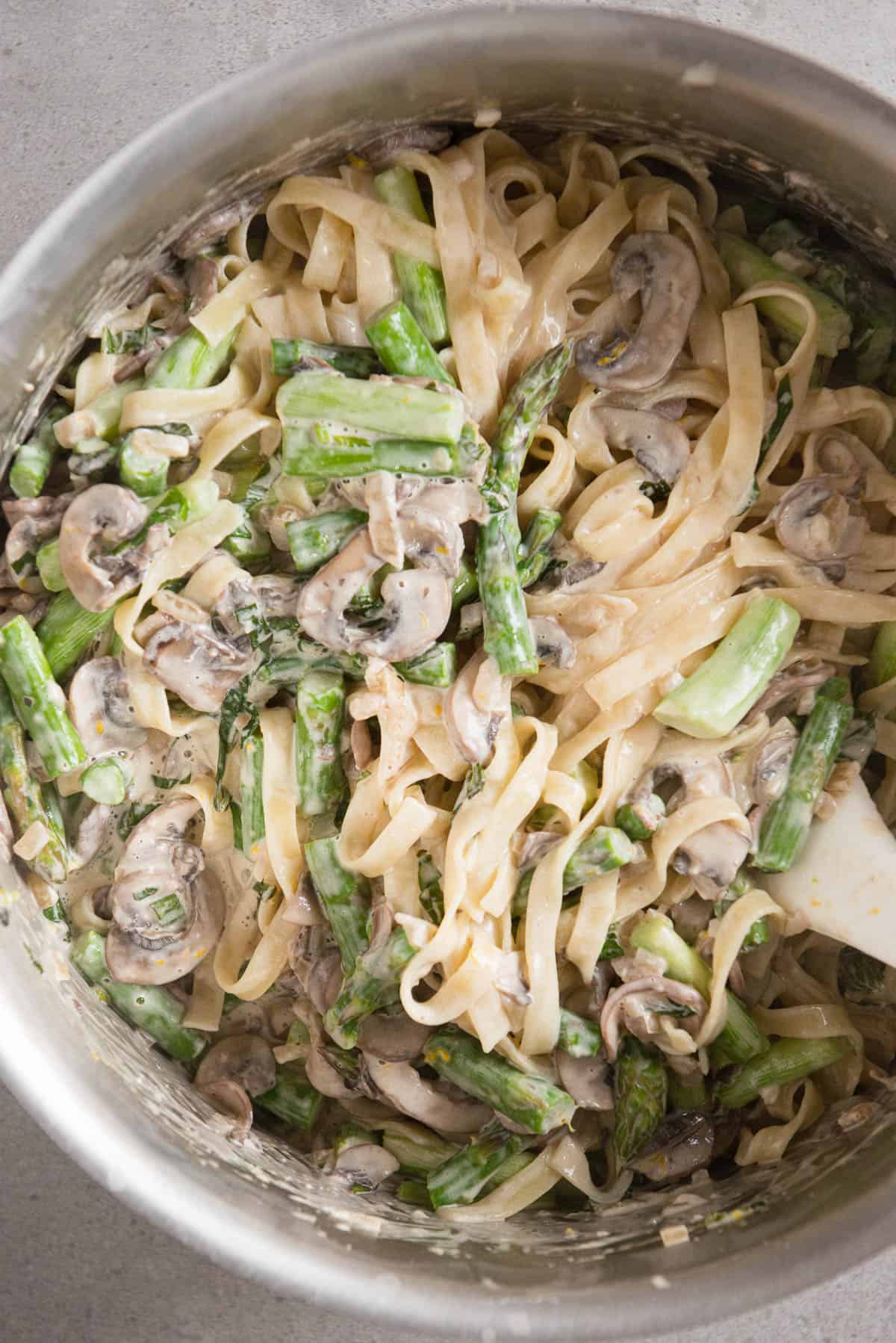 Asparagus Mushroom Fettuccine Alfredo Self Proclaimed Foodie
