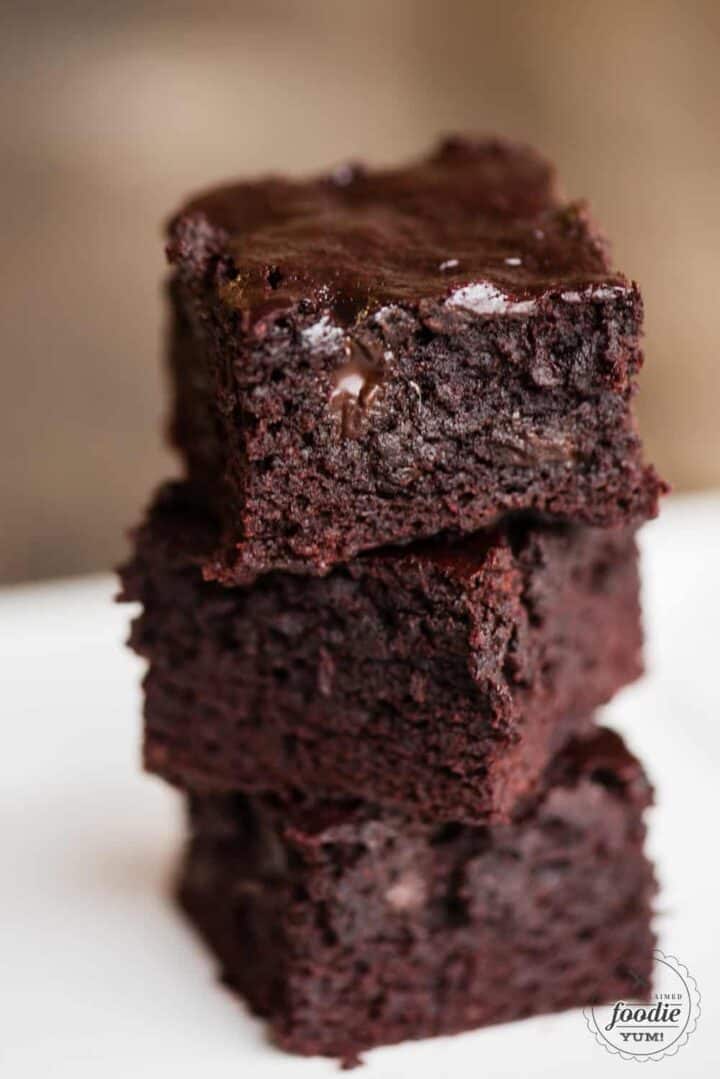 Beet Brownies - Self Proclaimed Foodie