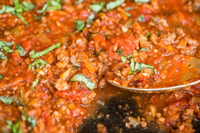Easy Bolognese Sauce - Self Proclaimed Foodie