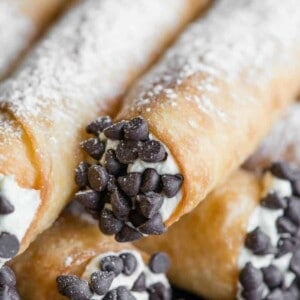 cannoli filling and cannoli shells