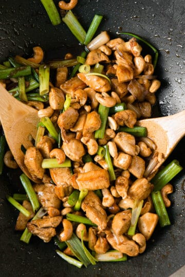 The BEST Cashew Chicken Recipe - Self Proclaimed Foodie