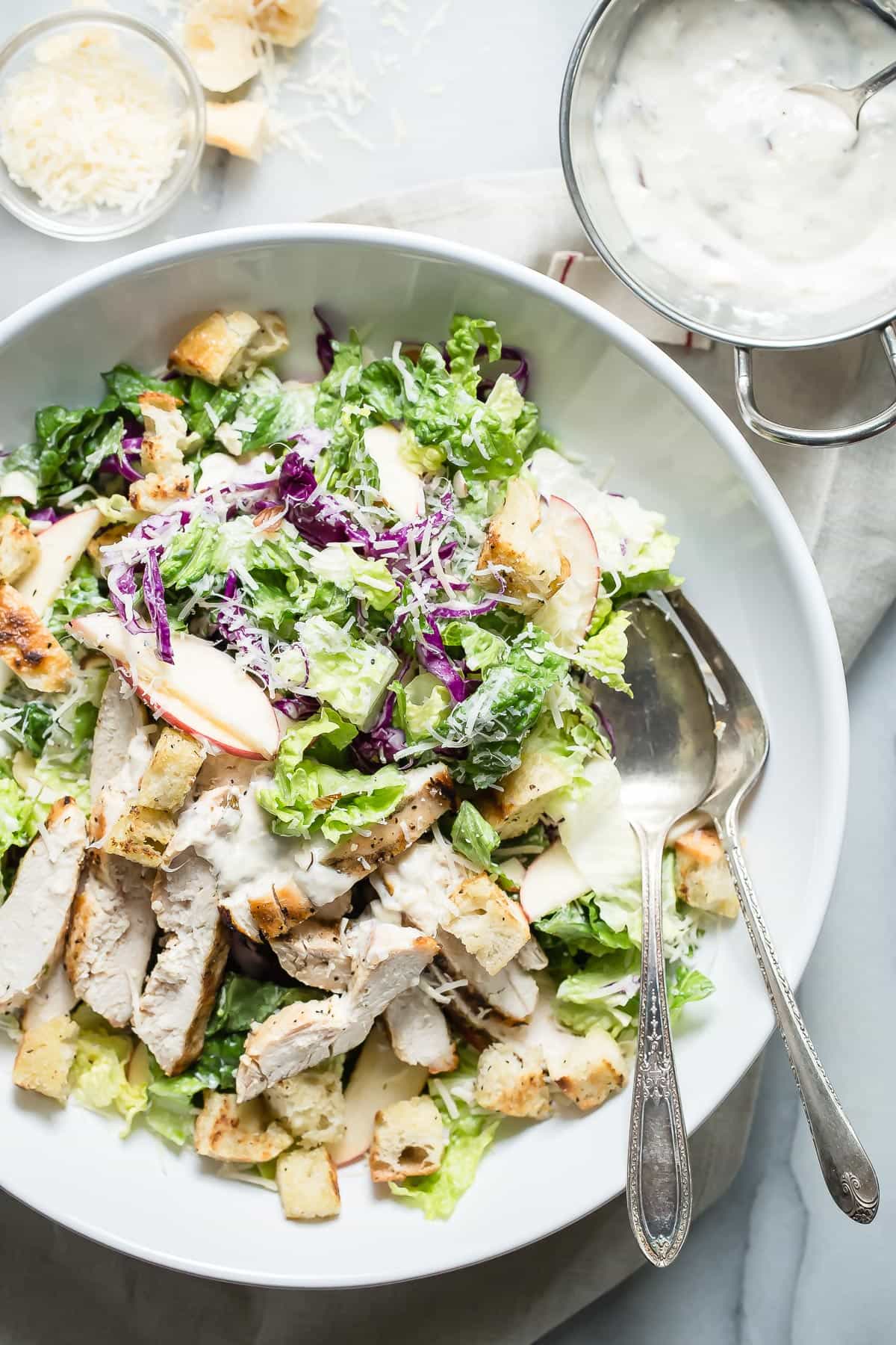 https://selfproclaimedfoodie.com/wp-content/uploads/ceasar-salad-10.jpg