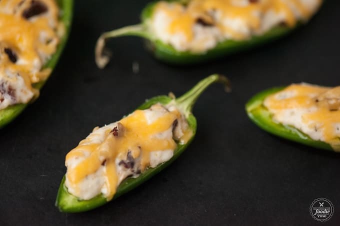 https://selfproclaimedfoodie.com/wp-content/uploads/cheesy-bacon-ranch-jalapeno-poppers-featured.jpg