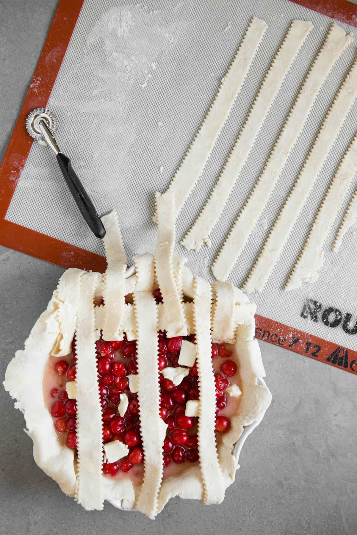 homemade pie crust lattice weave