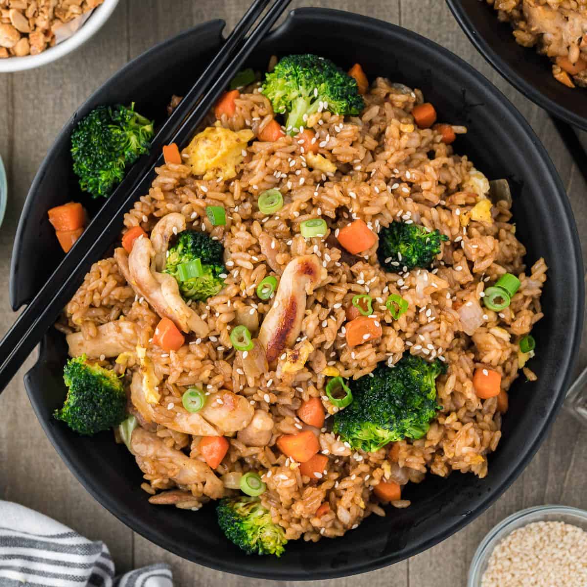 Better Than Takeout Chicken Fried Rice Recipe (Quick & Easy)