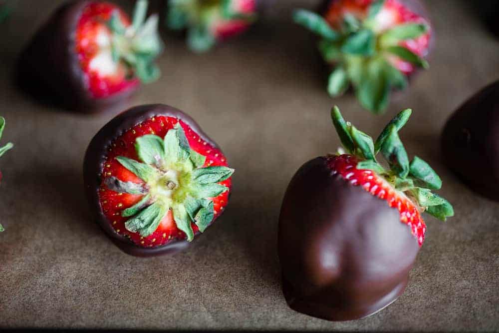 how to make chocolate covered strawberries