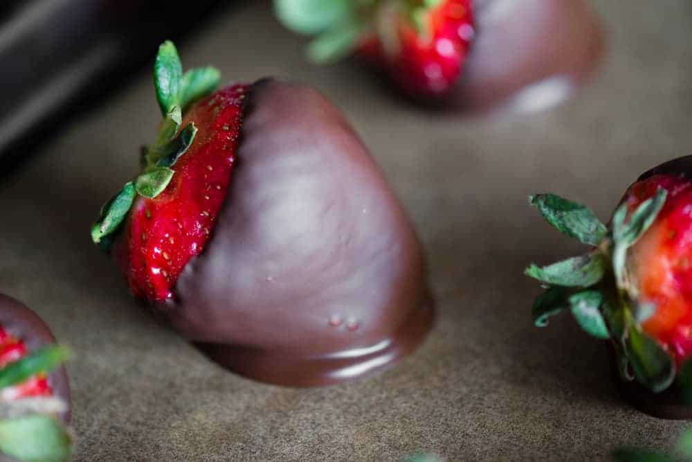 chocolate covered strawberries made in microwave