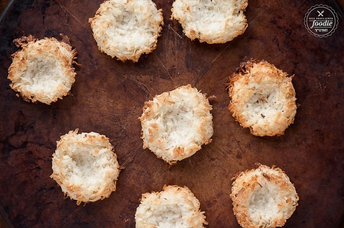 coconut macaroons that are shaped like nests
