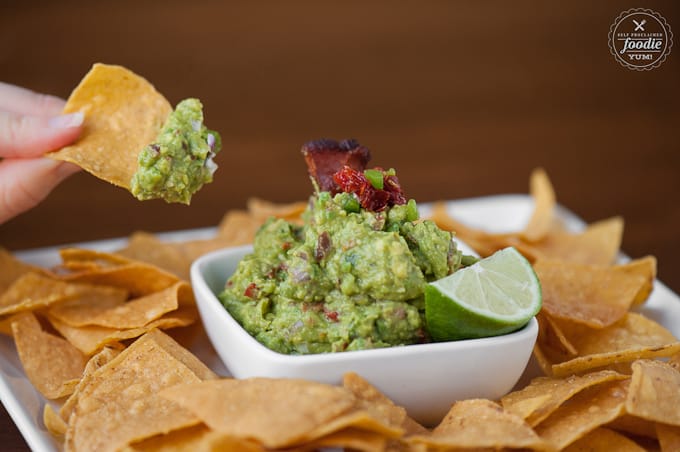 chip dipping avocado dip