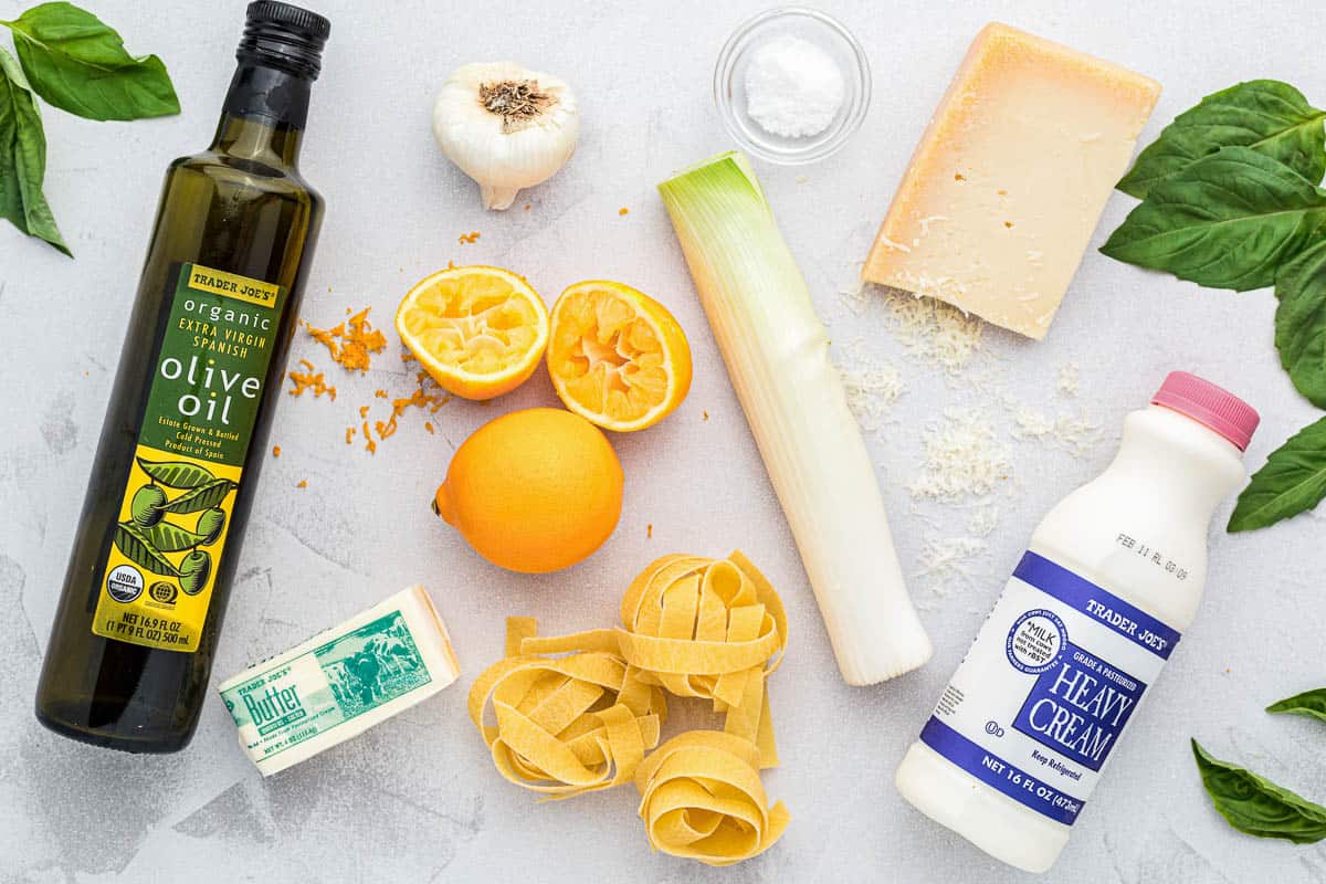 ingredients needed to make creamy lemon pasta
