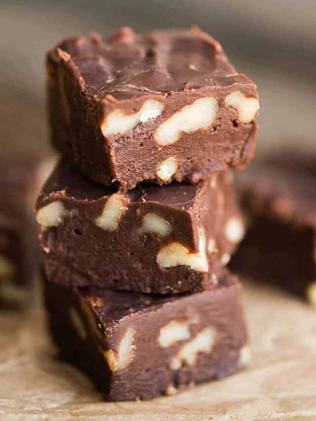 Five Minute Fudge Recipe Story - Self Proclaimed Foodie