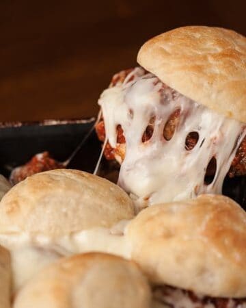 Celebrate the magic of mealtime with these easy-to-make Double Cheesy Stuffed Meatball Sliders that the entire family will love.