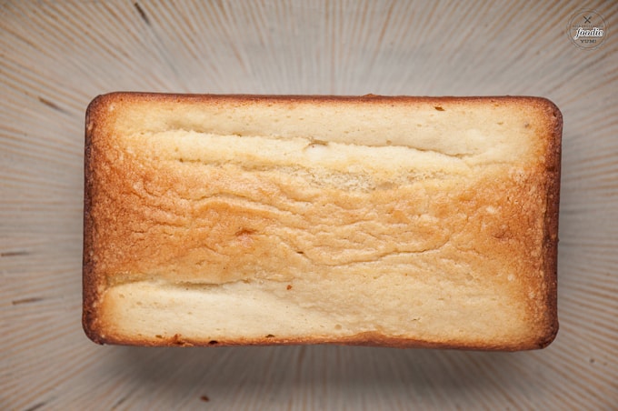 a loaf of unflavored pound cake