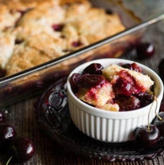 how to make gluten free cherry cobbler