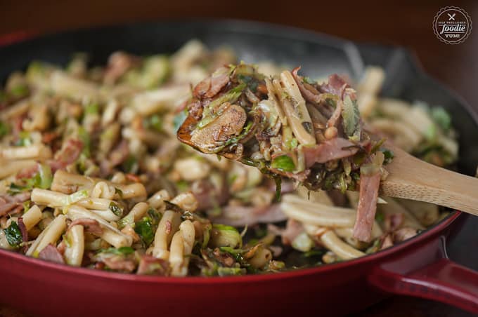 pasta with ham and brussels sprouts