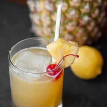 Hawaiian Stone Sour with pineapple and lemon