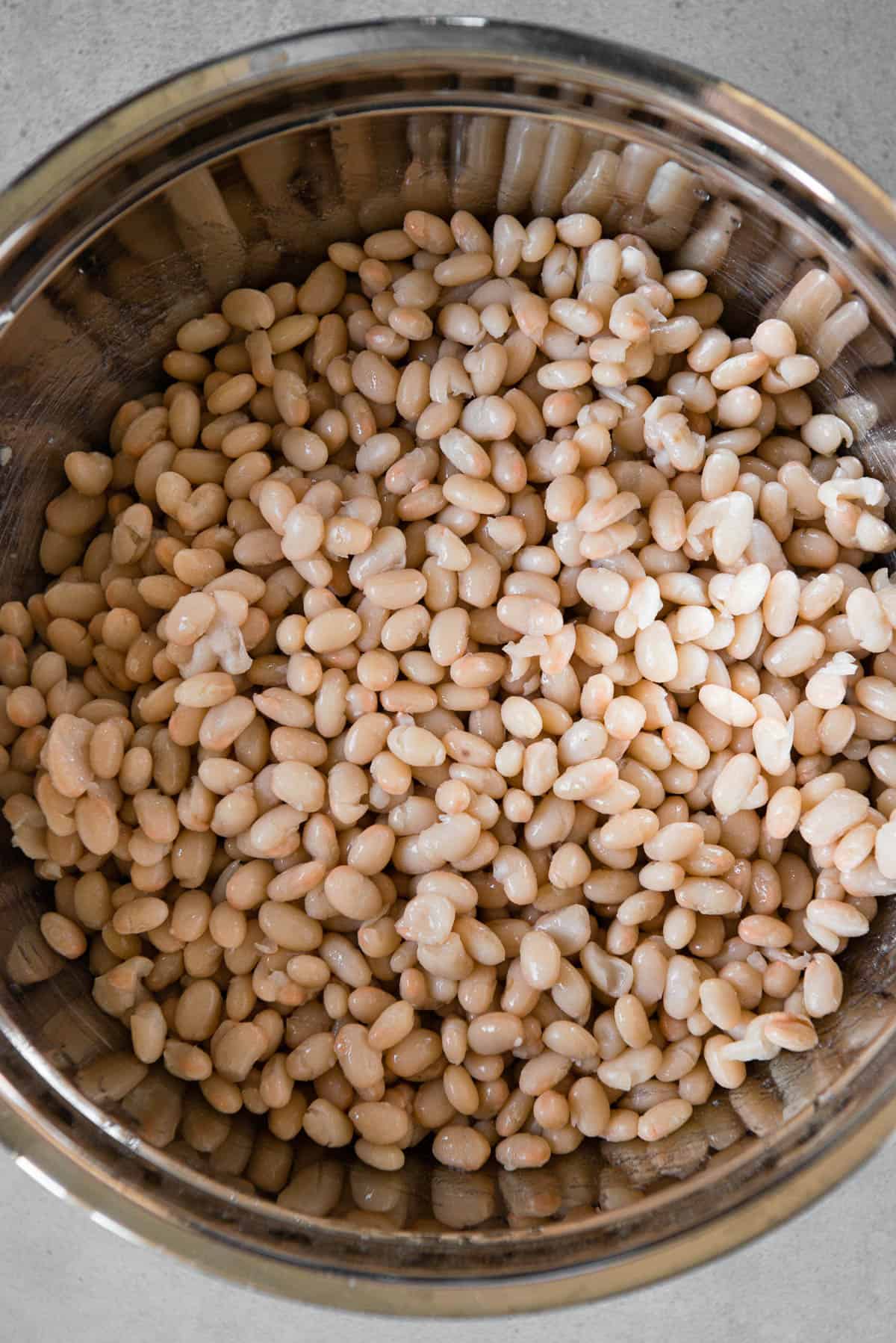 cooked navy beans