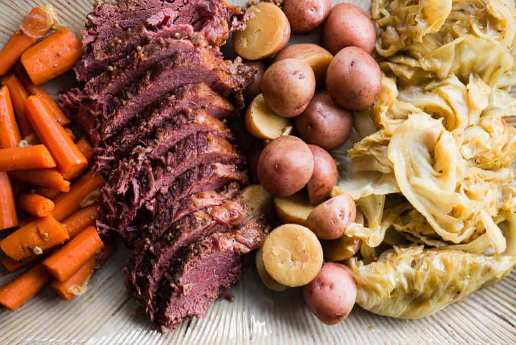 corned beef with cabbage carrots potatoes
