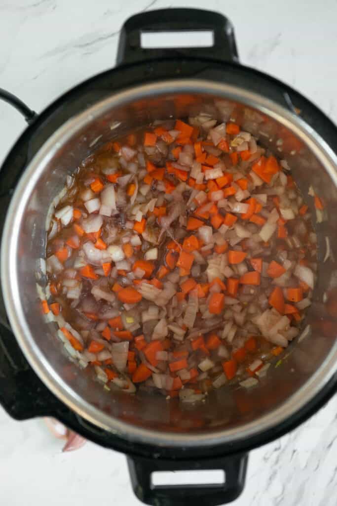 Instant Pot Short Ribs with Gravy