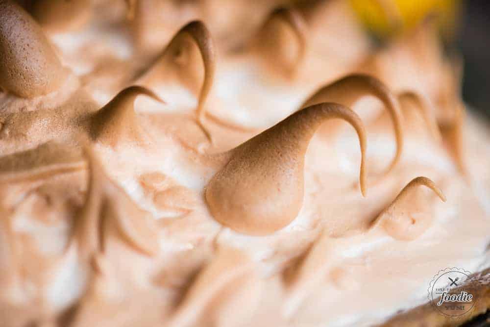 toasted peaks on a meringue pie