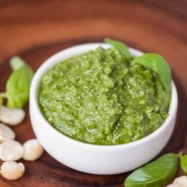 I took my traditional pesto recipe that uses pine nuts and parmesan cheese and with a couple substitutions made this delicious Macadamia Gouda Pesto.