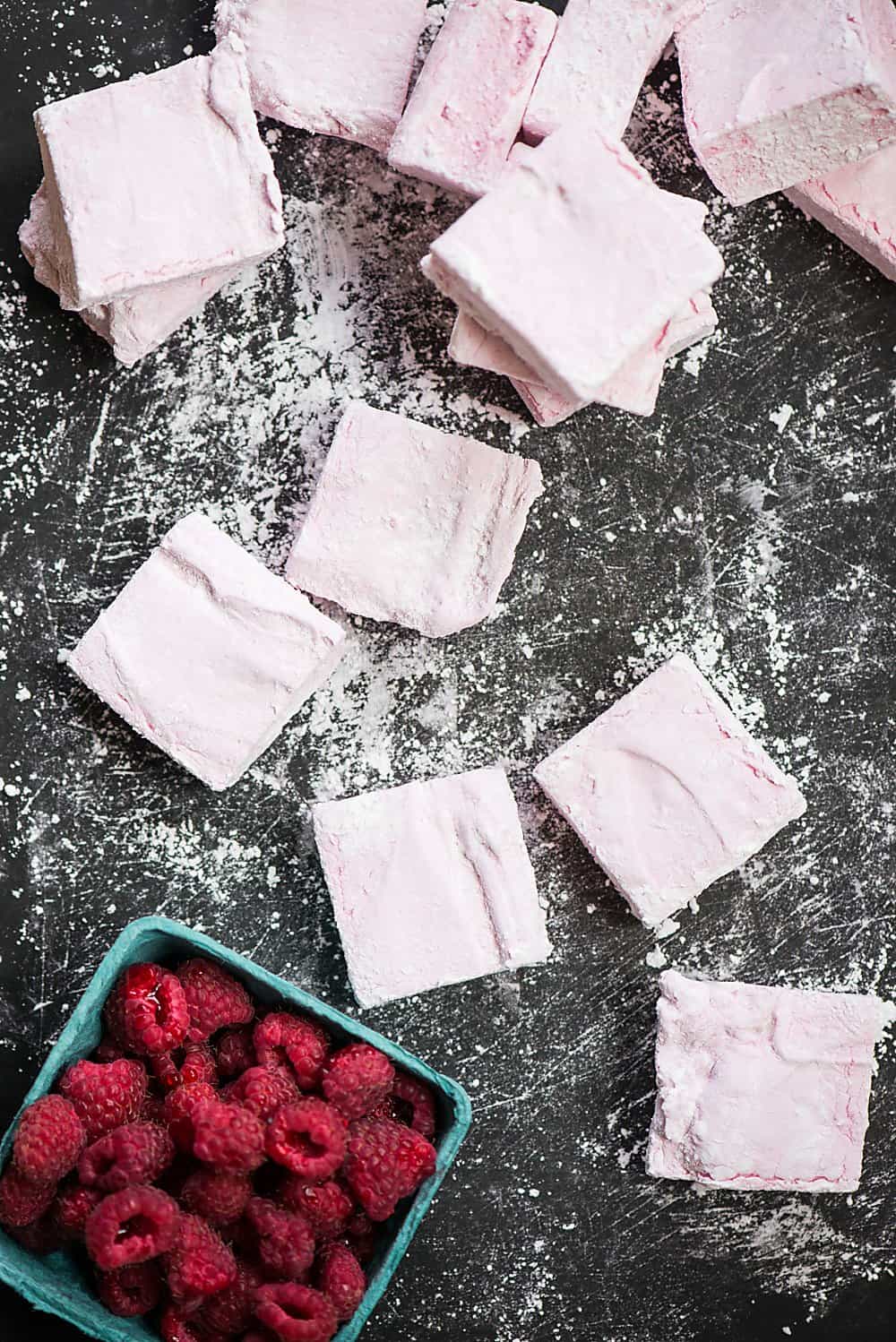 raspberry marshmellows with fresh raspberries