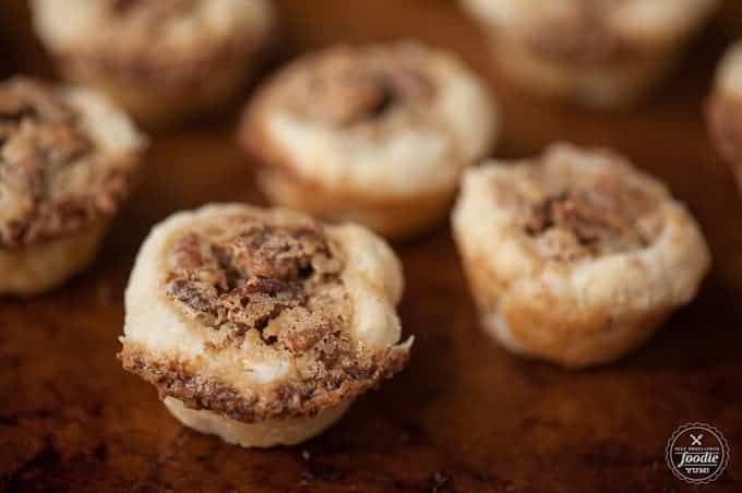 Mini Pecan Pie Bites | Self Proclaimed Foodie