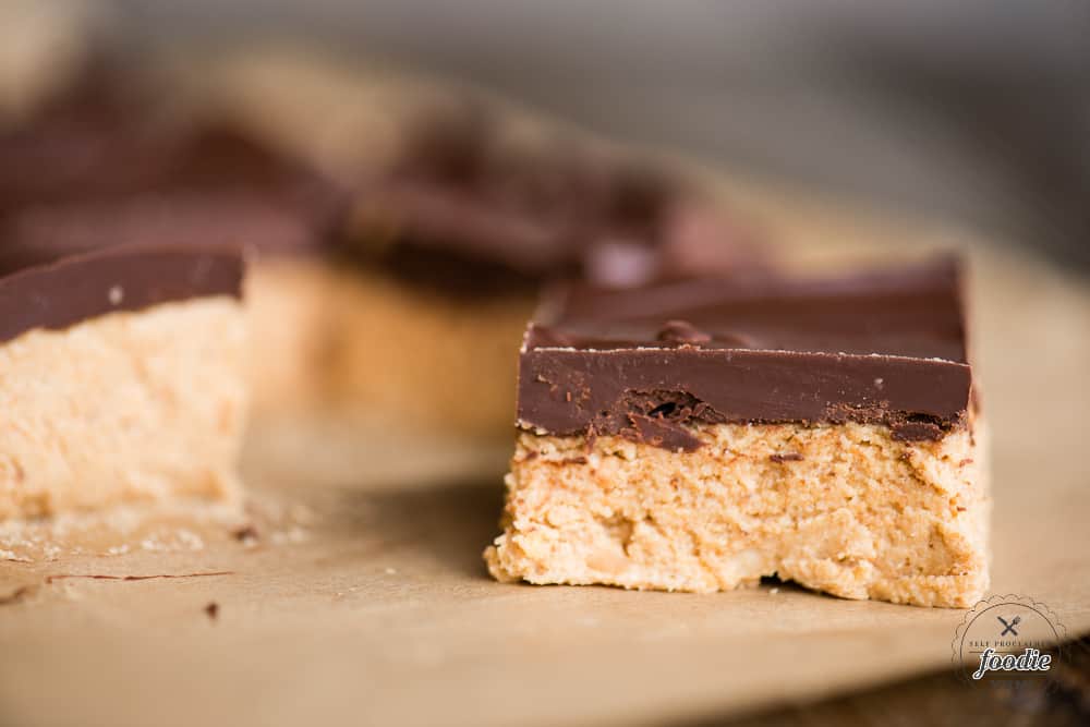 No Bake Chocolate Peanut Butter Bars recipe