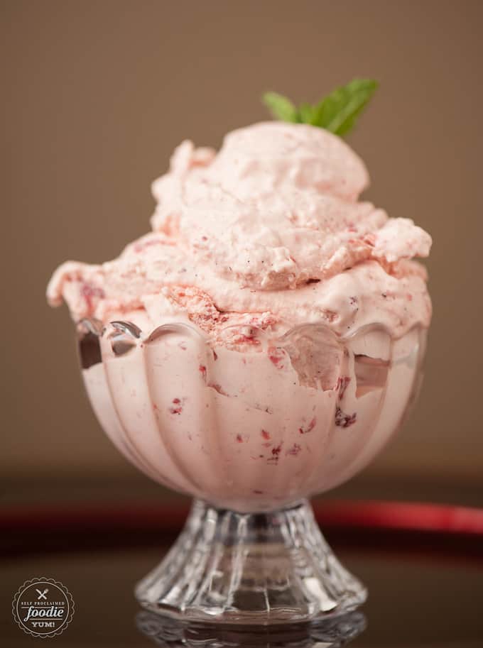 homemade old fashioned ice cream recipe with strawberries
