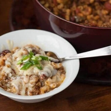 This tasty One Pot Chili Mac is an easy and filling meal that can be served up as a kid friendly family dinner or can feed a crowd while watching the game.