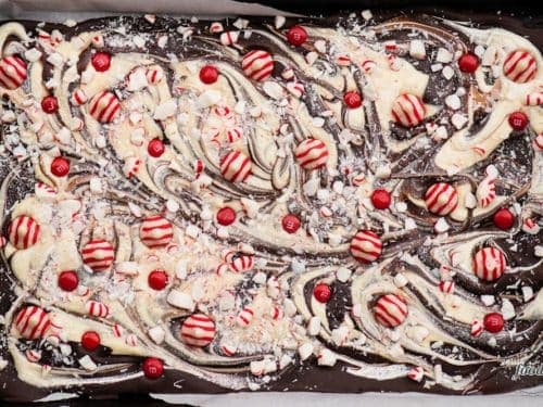 https://selfproclaimedfoodie.com/wp-content/uploads/peppermint-bark-self-proclaimed-foodie-1-500x375.jpg