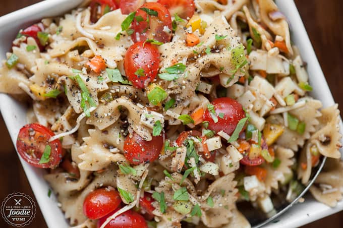 bow tie pasta salad with tomatoes and cheese