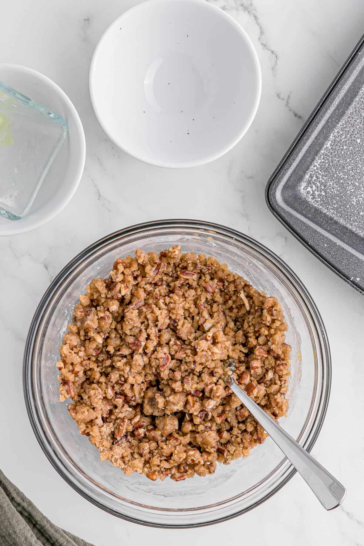 pecan streusel topping for pumpkin coffee cake.
