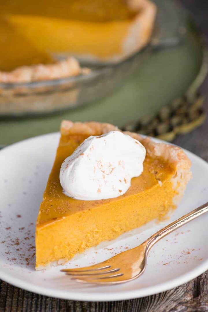 Classic Homemade Pumpkin Pie - Self Proclaimed Foodie